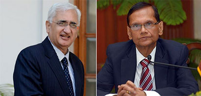 salman-khurshid-with-g-l-peiris
