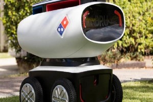 pizza_delivery_robbot_dominos-720x480
