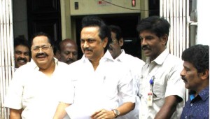 201610271449385266_mk-stalin-says-we-will-bring-confidence-motion-against-the_secvpf