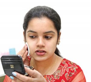kungumam-thozhi